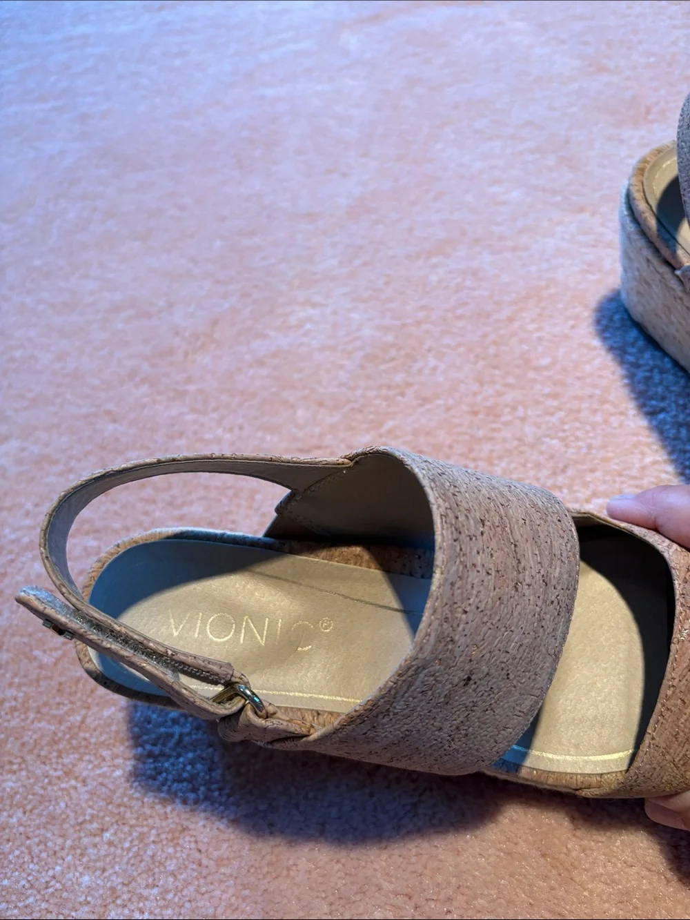 Vionic Brooke Cork Tan/Gold Texture Wedge Sandals - 7.5